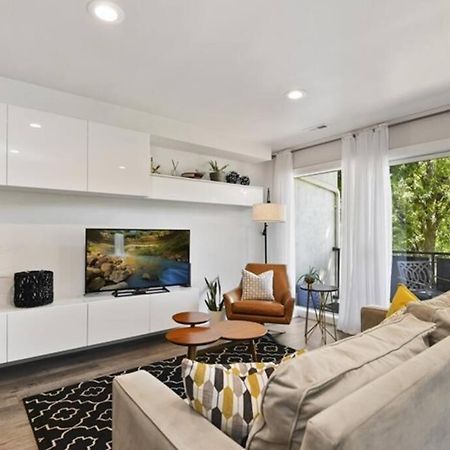 Condo 24! Prized Location. Modern! Bright! Enjoy! Boise Exterior photo